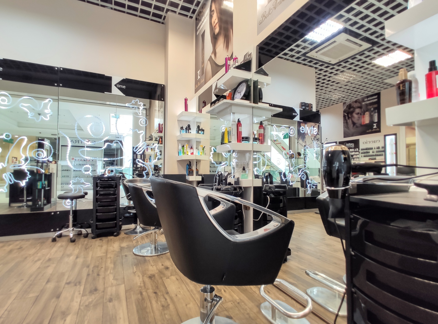 Салон Belami Studio